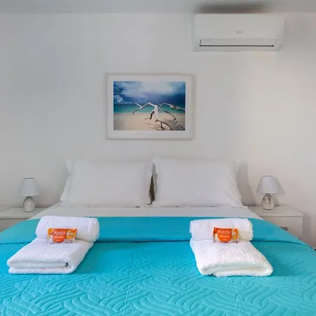 Stone Kontiani - Red 빌라