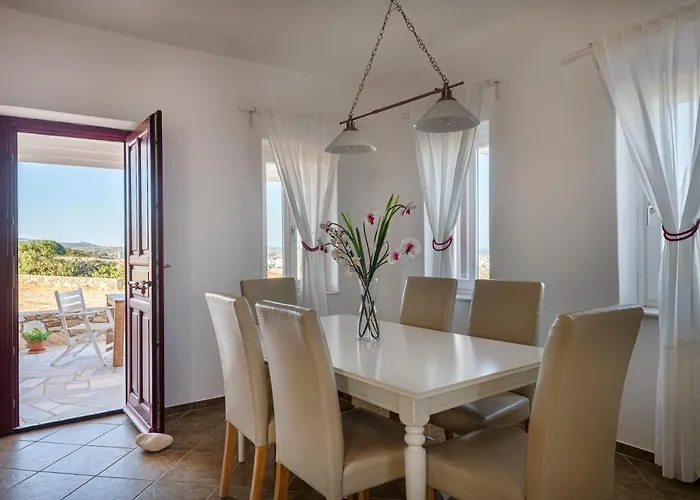 فيلة Stone Kontiani - Red Dhragoulas