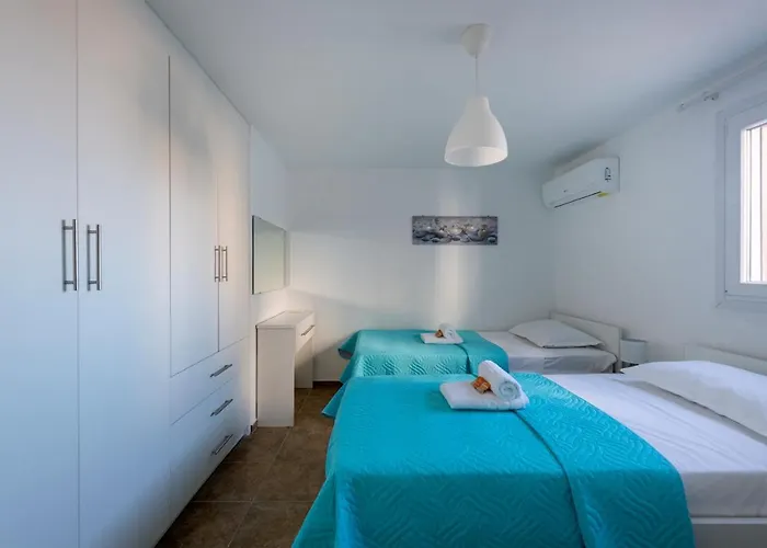 Stone Kontiani - Red 빌라