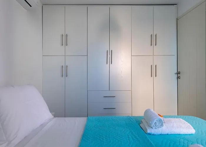 Stone Kontiani - Red 别墅 Dhragoulas